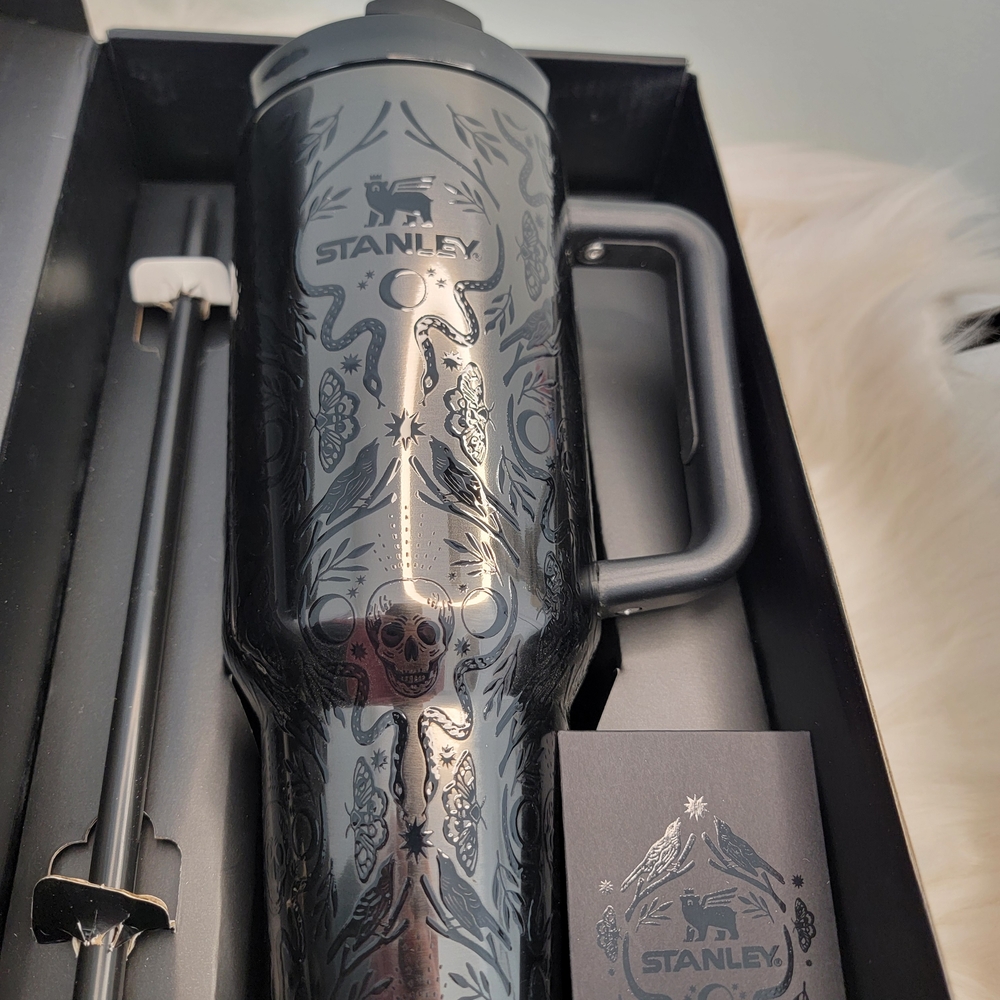 Stanley Halloween Damask LIMITED EDITION 40oz.